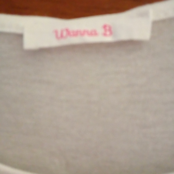 Size large top - Picture 6 of 6